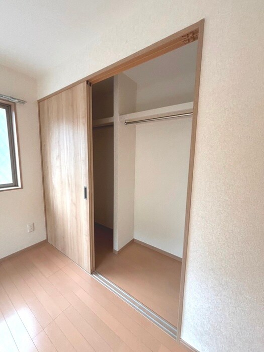 物件内観写真11　(収納)