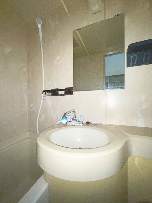 物件内観写真11　(洗面)