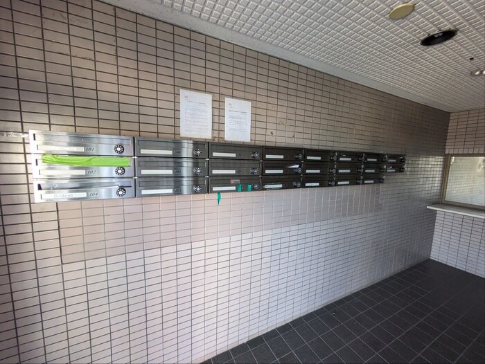 物件外観写真4　(建物設備)