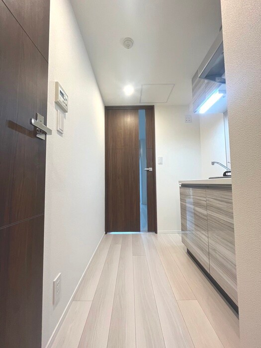 物件内観写真19　(廊下)