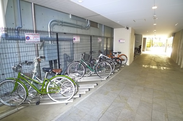 駐輪場
