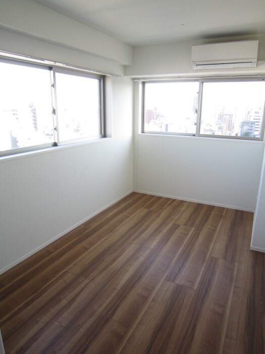 物件内観写真11　(居室)