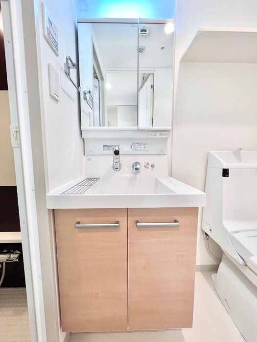 物件内観写真12　(洗面)