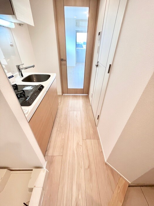 物件内観写真15　(廊下)