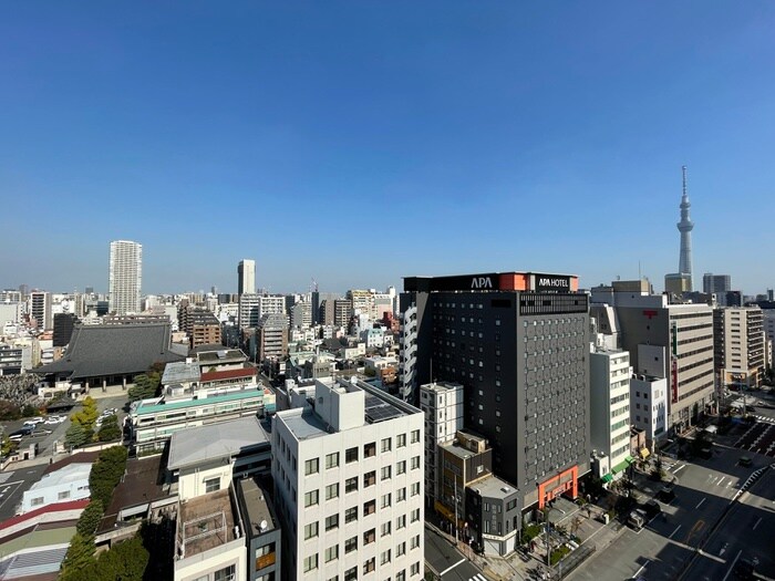 物件内観写真17　(室内からの展望)