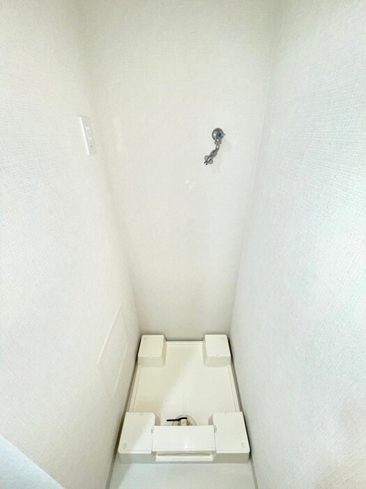 物件内観写真20　(洗濯機置場)