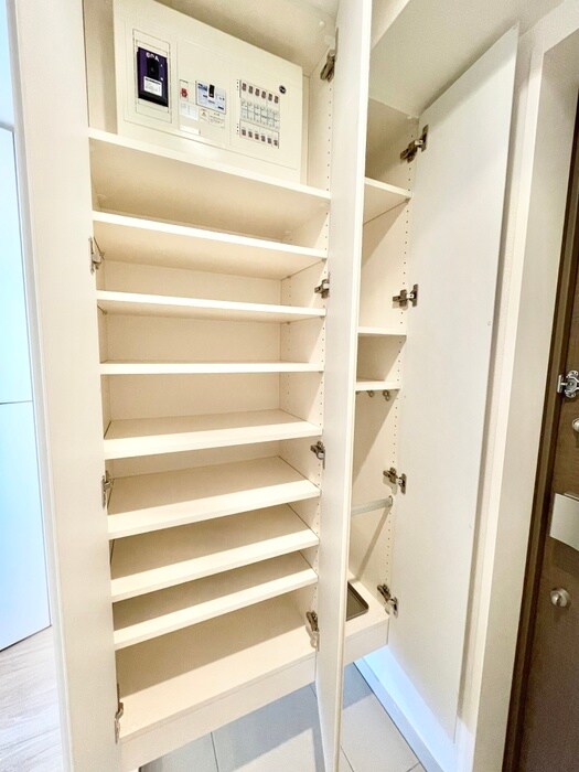 物件内観写真21　(靴箱)