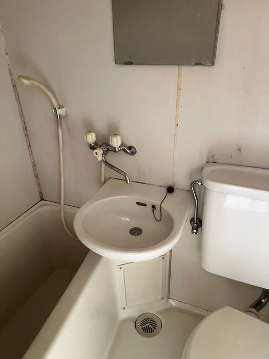 物件内観写真13　(洗面)