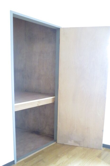 物件内観写真13　(収納)