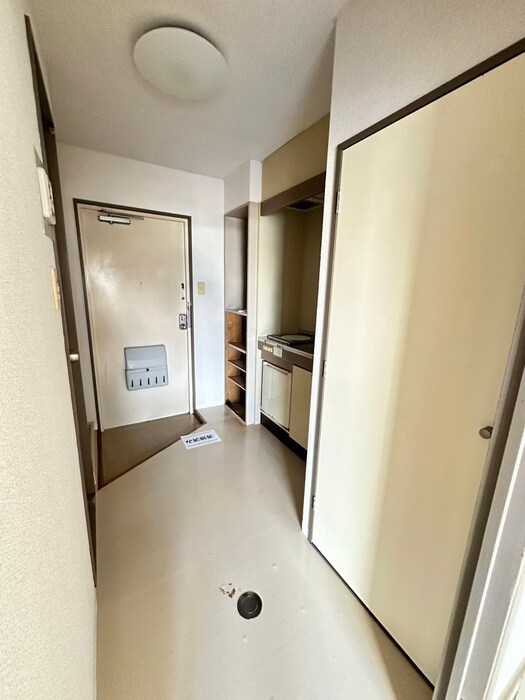 物件内観写真17　(廊下)