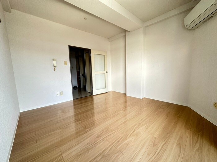 物件内観写真19　(居室)