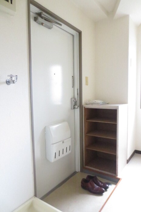 物件内観写真20　(玄関)