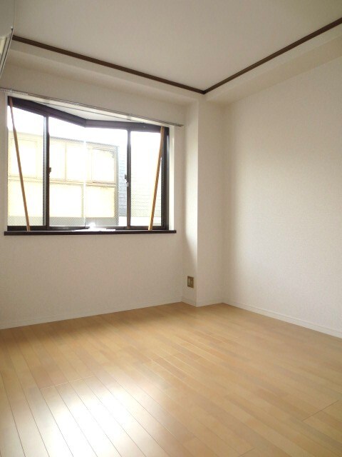 物件内観写真11　(居室)