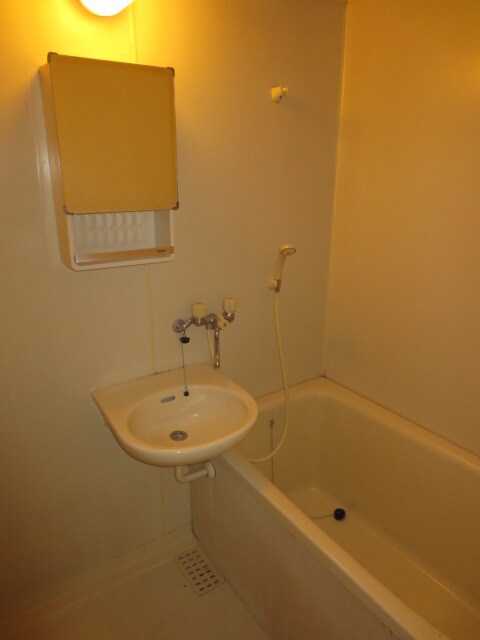 物件内観写真14　(バス／シャワールーム等)