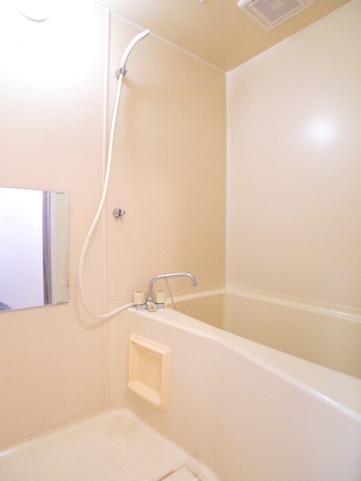 メゾントレゾアのバス