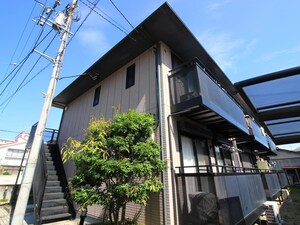 ヴィアヴェニ－ル外観写真