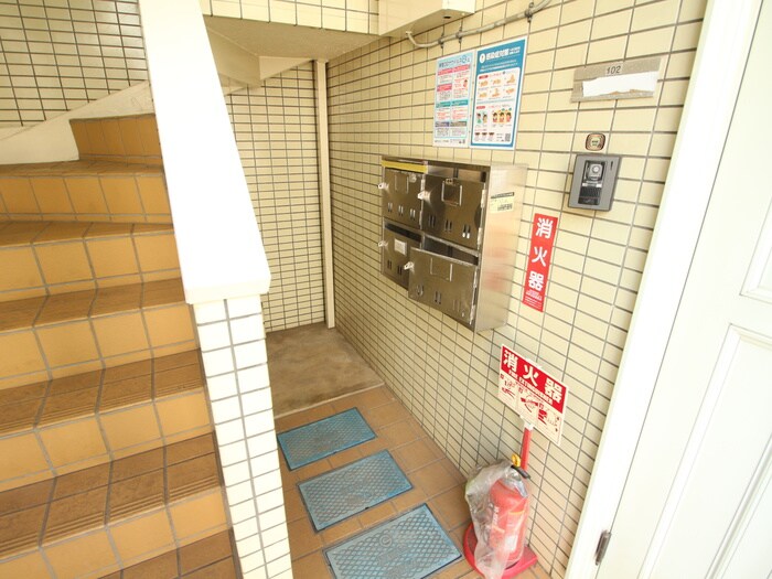 物件外観写真4　(建物設備)