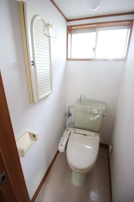 物件内観写真14　(トイレ)