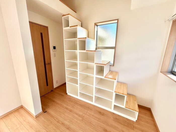 物件内観写真22　(収納)