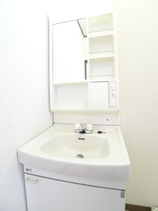 物件内観写真11　(洗面)