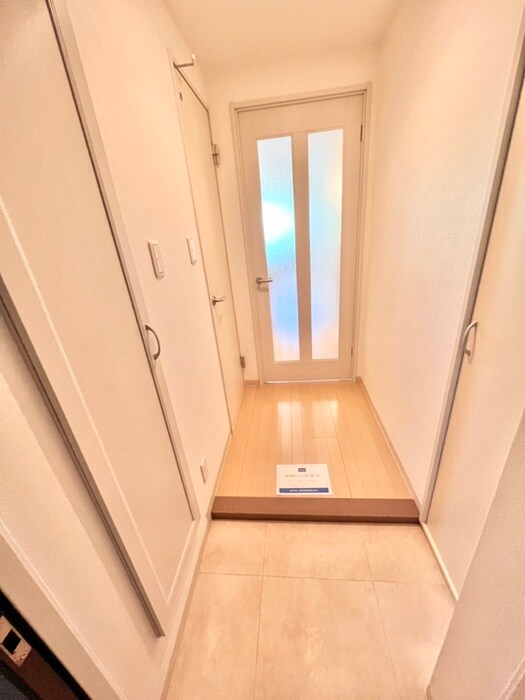 物件内観写真17　(廊下)