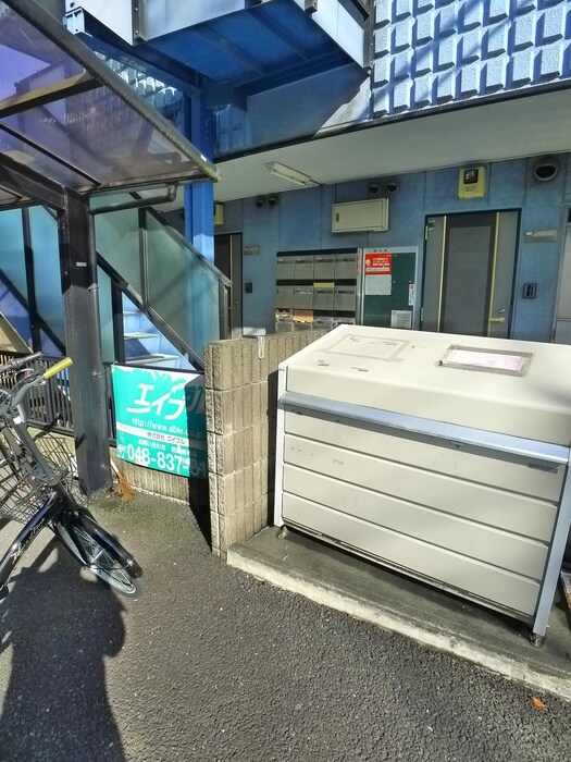 物件外観写真4　(建物設備)