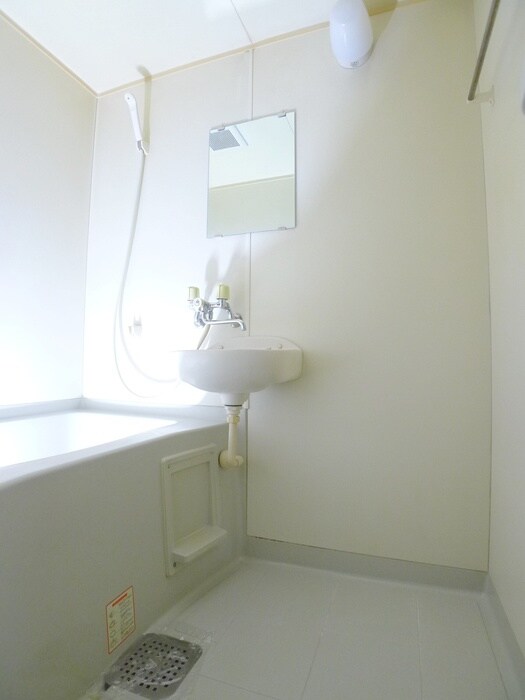 物件内観写真11　(バス／シャワールーム等)