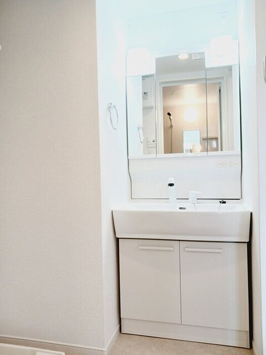 物件内観写真10　(洗面)