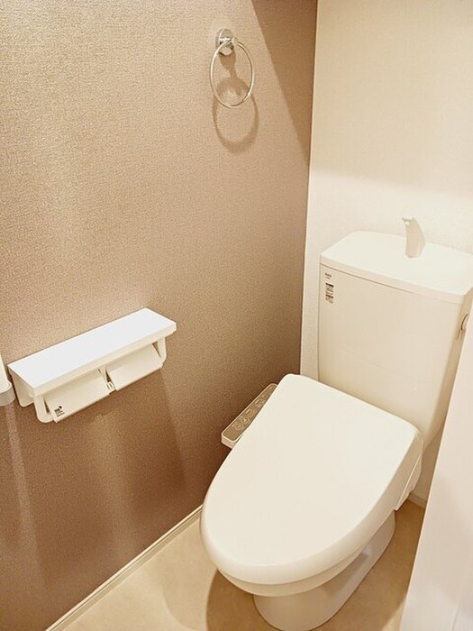 物件内観写真12　(トイレ)