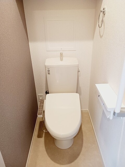 物件内観写真10　(トイレ)