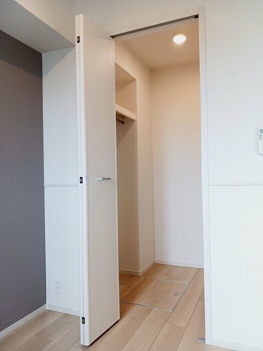 物件内観写真14　(収納)