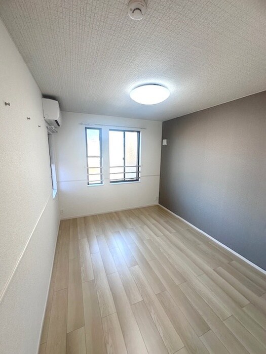 物件内観写真12　(内観写真)