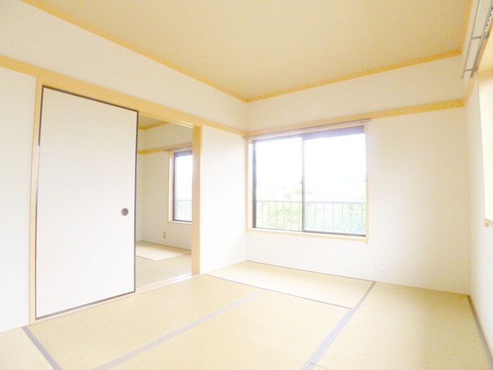 物件内観写真7　(居室)