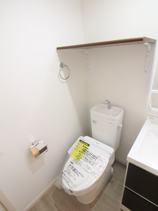 物件内観写真10　(トイレ)