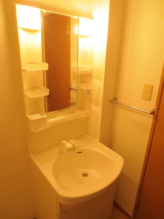 物件内観写真7　(洗面)