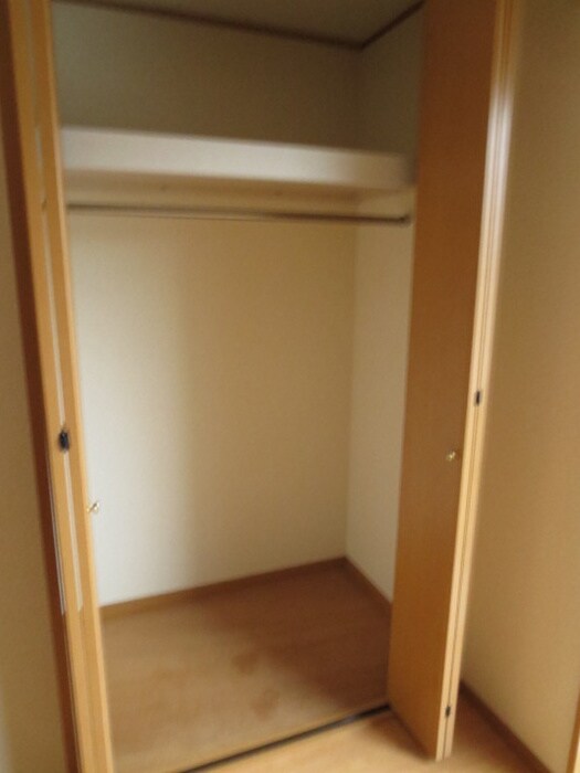 物件内観写真11　(収納)