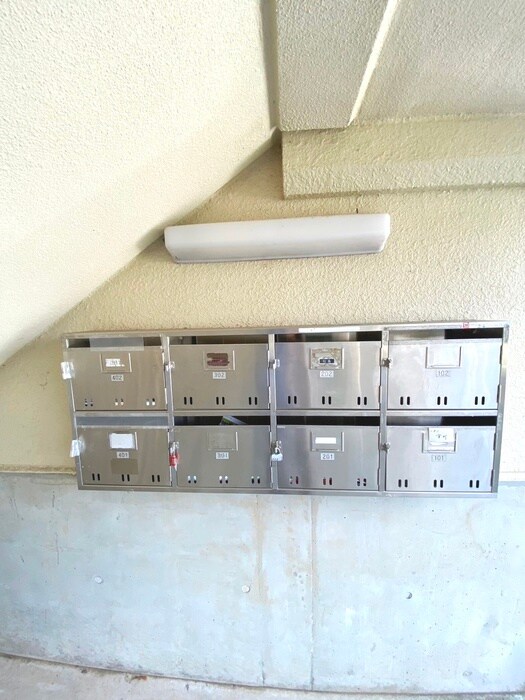 物件外観写真6　(建物設備)