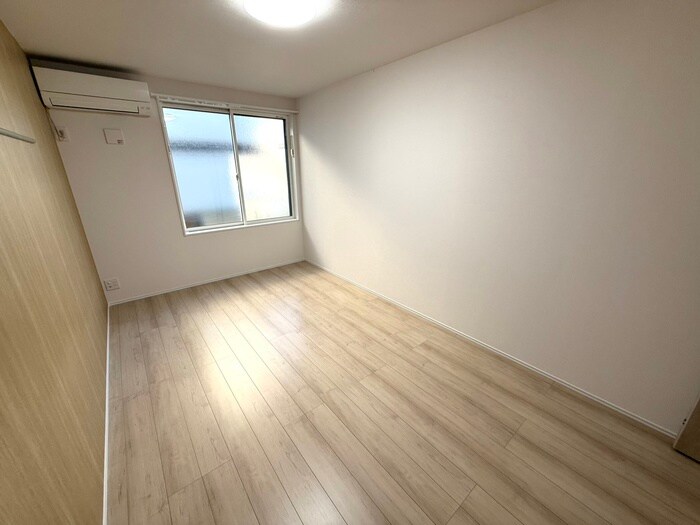 物件内観写真7　(居室)