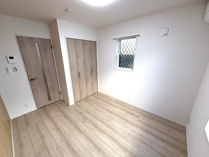 物件内観写真9　(居室)