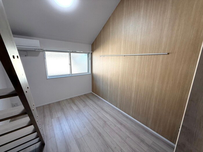 物件内観写真9　(居室)