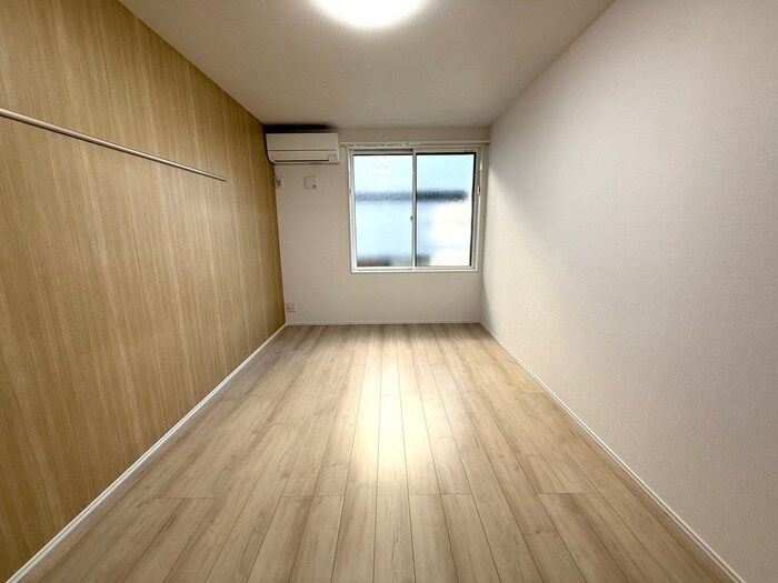 物件内観写真10　(居室)