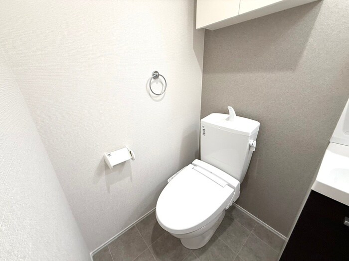 物件内観写真12　(トイレ)