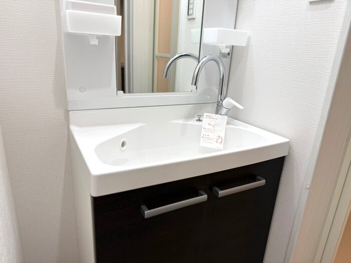 物件内観写真13　(洗面)