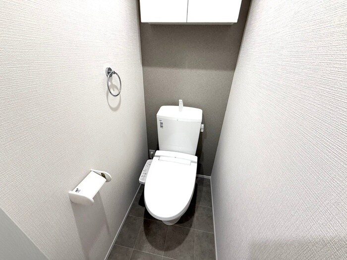 物件内観写真14　(トイレ)