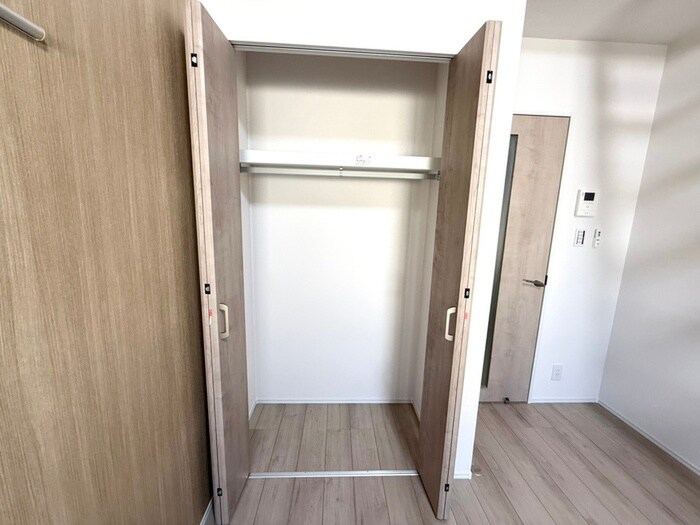 物件内観写真18　(収納)