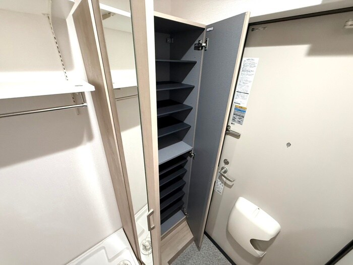 物件内観写真19　(靴箱)