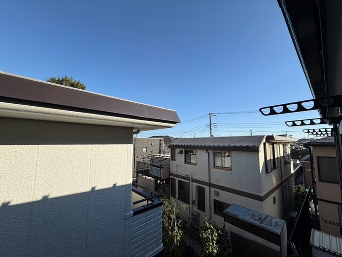 物件内観写真22　(室内からの展望)