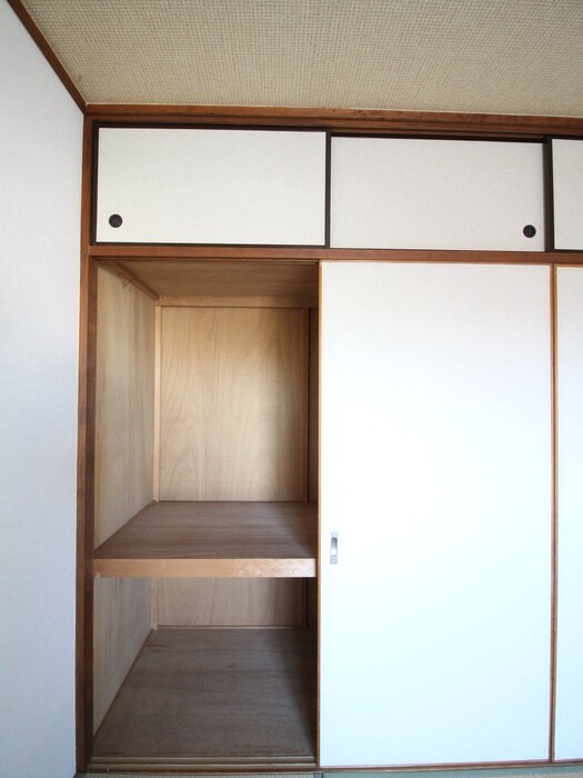 物件内観写真18　(収納)