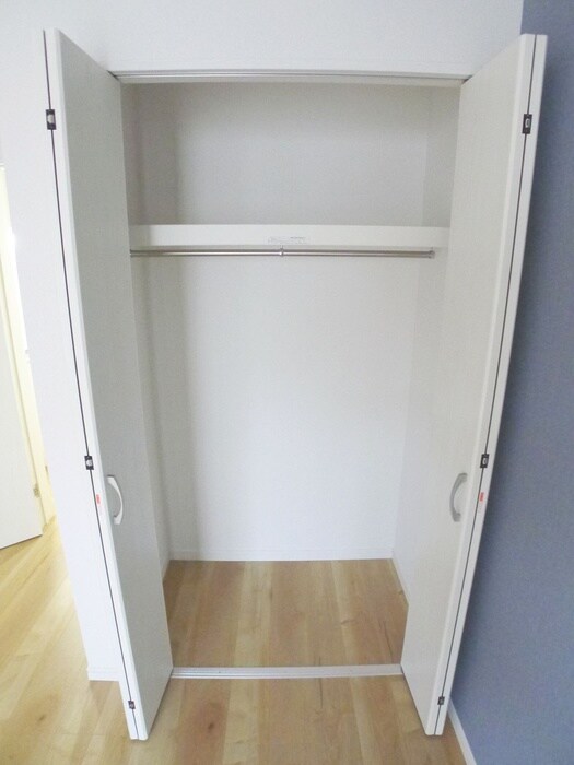 物件内観写真11　(収納)