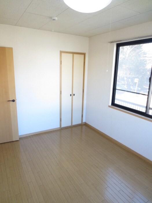 物件内観写真13　(居室)